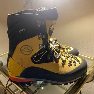 La Sportiva Nepal EVO GTX Mountaineering Boots - Size 10.5 (44) Men's.